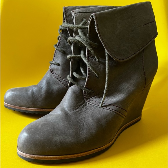 39 8.5 Biala NORDSTROM leather ankle booties wedge shoes lace-up tie boots - Picture 2 of 9